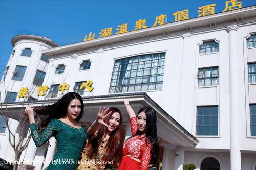 国产区情侣,浪漫瞬间,温馨时光